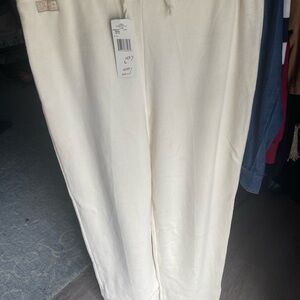 Lauren Ivory Relaxed sweater pants